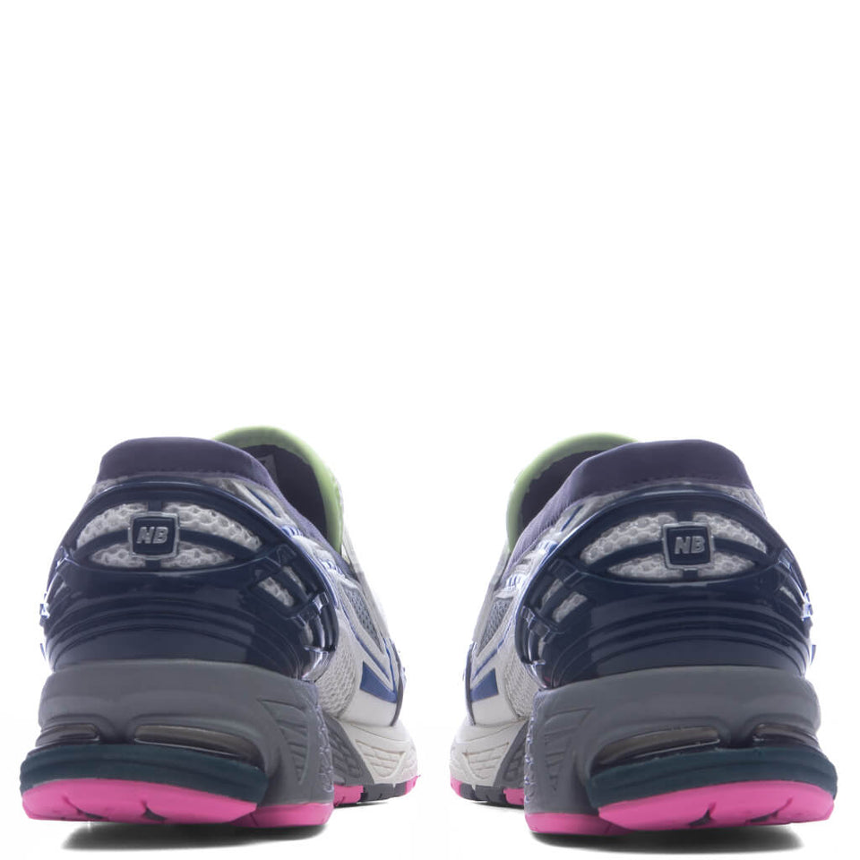 1906L 'Neon' - Silver Metallic/Navy