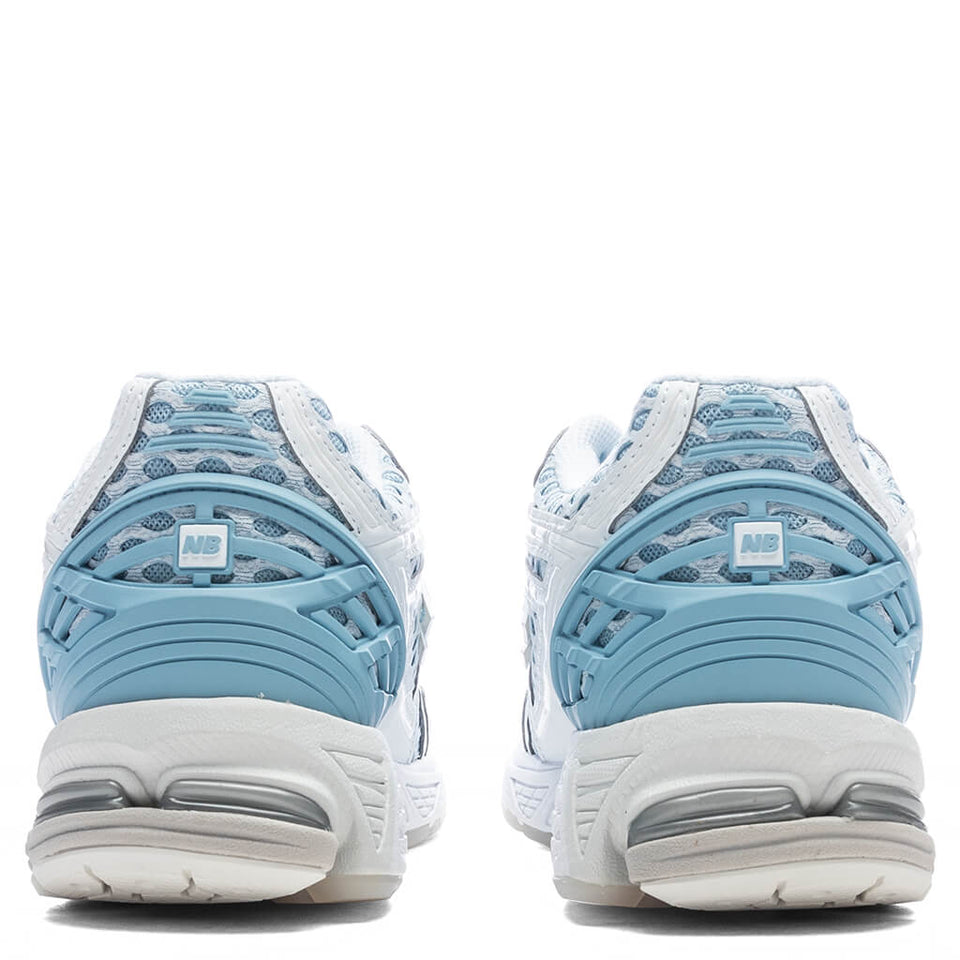 1906R - White/Chrome Blue/Grey Matter