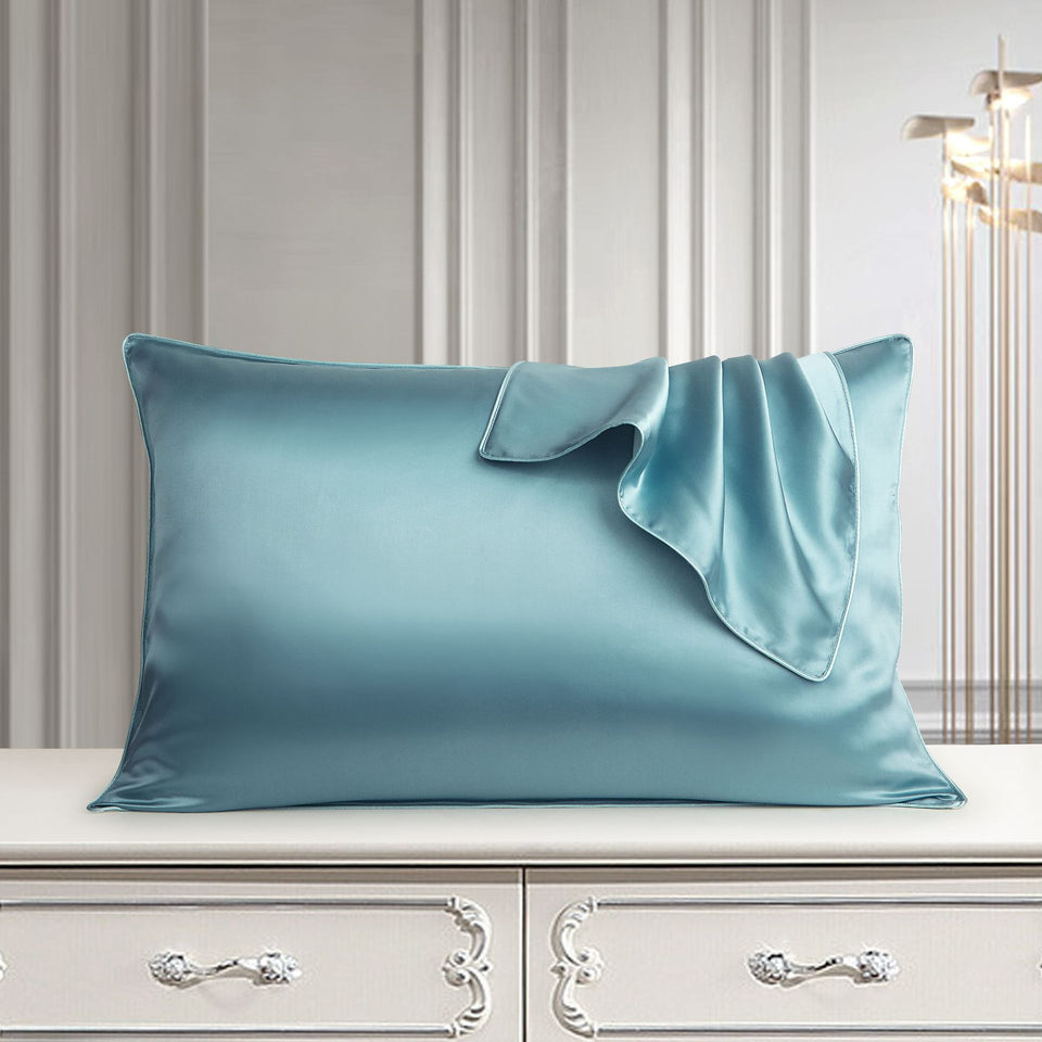 Mulberry Silk Pillowcase – Luxury Soft Cover for Hair & Skin