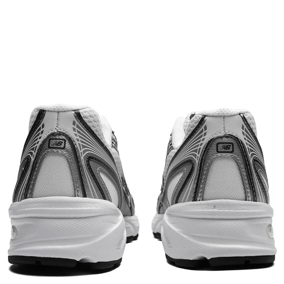 740 - Navy/White/Shadow Grey/Silver Metallic