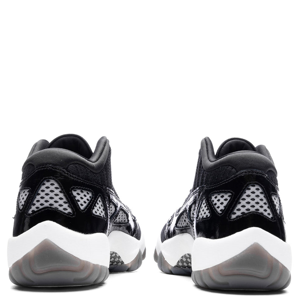 Air Jordan 11 Retro Low IE - Black/White