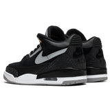 Air Jordan 3 Retro TH/SP - Black/Cement Grey/Metallic Gold/White