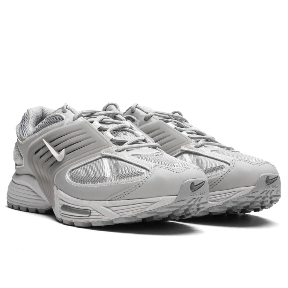 Air Pegasus Wave - Flat Silver/Vast Grey/Metallic Silver