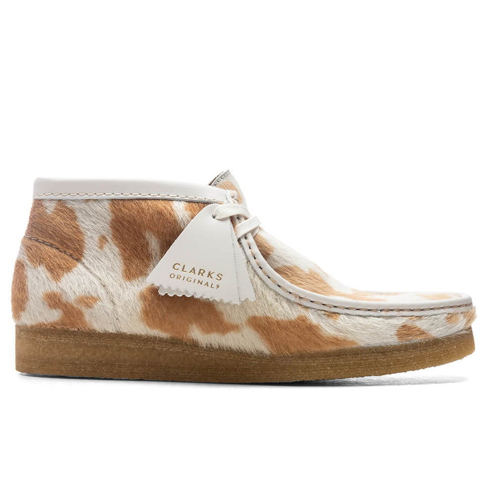 Women's Wallabee Boot - Tan Cow Print