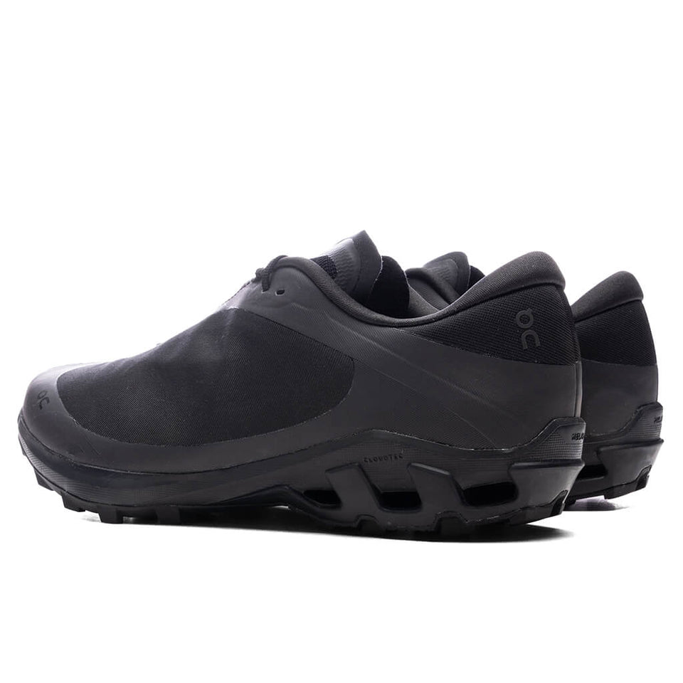 On x PAF Cloudventure Peak - All Black