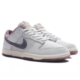 Dunk Low Retro SE - Off White/Dark Raisin/Spruce Aura
