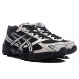 Gel-1130 - Black/Cream