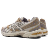 Gel-1130 - Pale Oak/Clay Grey