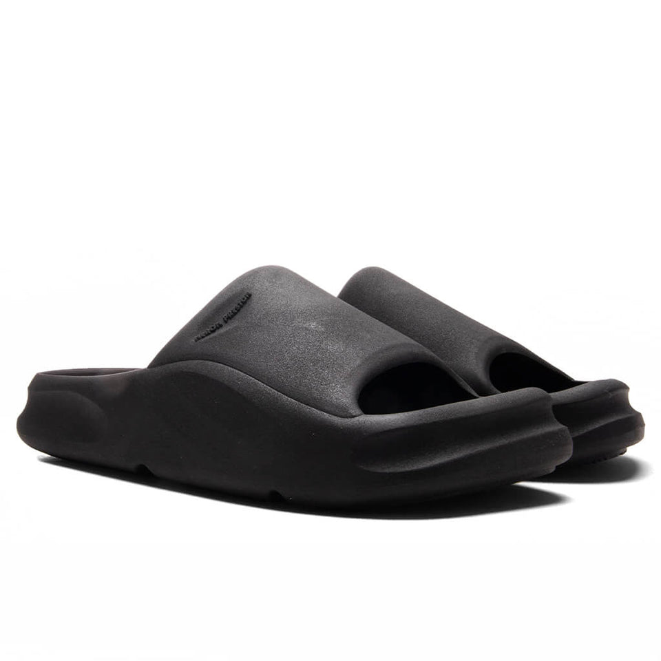 Eco Moulded Slider - Black//No Color