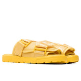 222 Banda Mitel 1 Sandals - Yellow/White