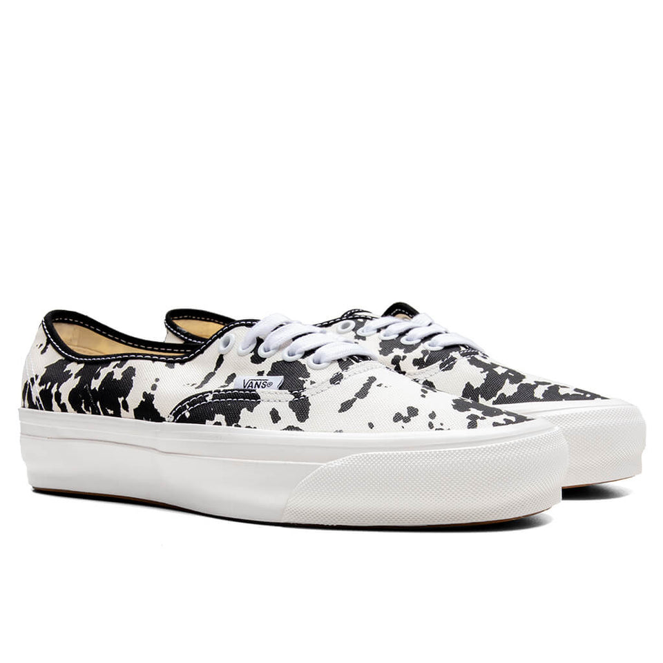 Premium Authentic - Black/Marshmallow