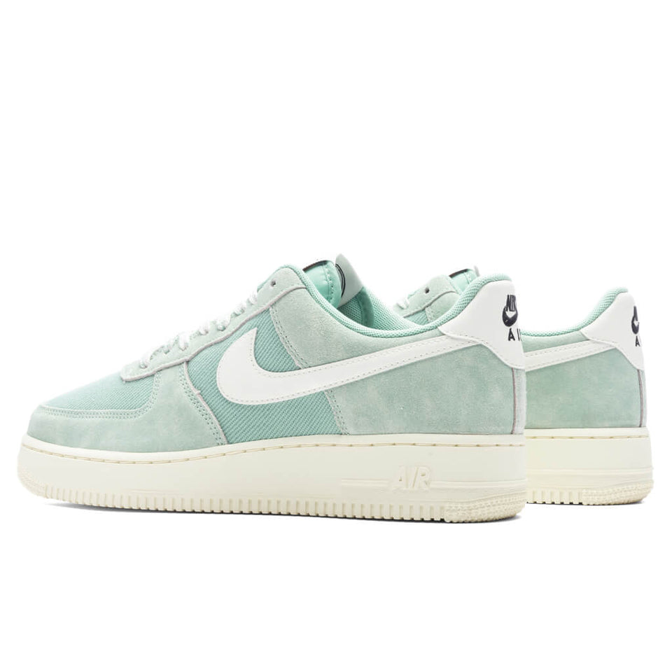 Air Force 1 '07 LV8 - Enamel Green/Sail/Enamel