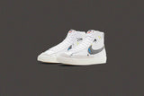 Blazer Mid '77 "Paint Splatter" - White/Black