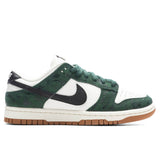 Women's Dunk Low 'Green Snake' - Pro Green/Black/Sail