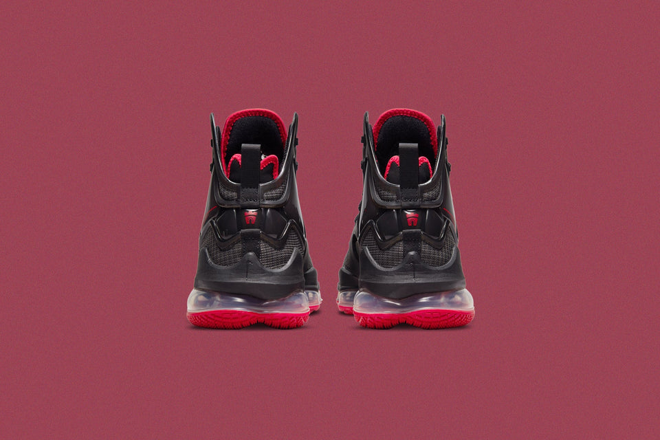 LeBron 19 - Black/University Red