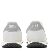 Waffle Trainer 2 SE - Sail/Meduim Grey/Coconut Milk
