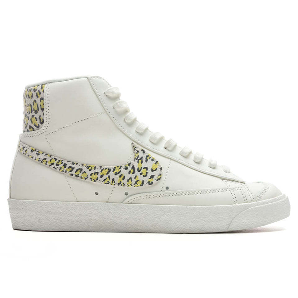 Women's Blazer Mid '77 SE 'Leopard' - Sail/Light Lemon Twist