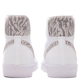Women's Blazer Mid '77 SE 'Zebra' - White/Particle Grey