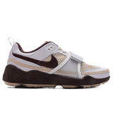 Nike x Travis Scott Zoom Field Jaxx - White/Light Chocolate/White