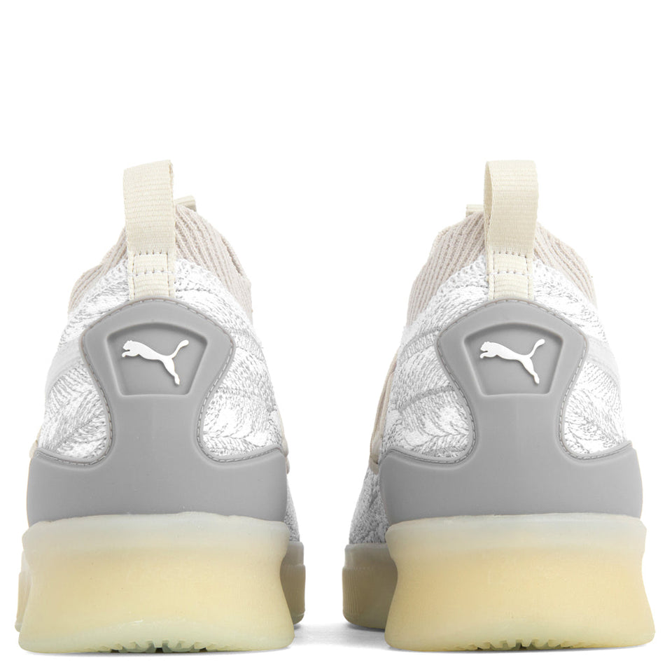 Clyde Court POE - Vaporous Grey