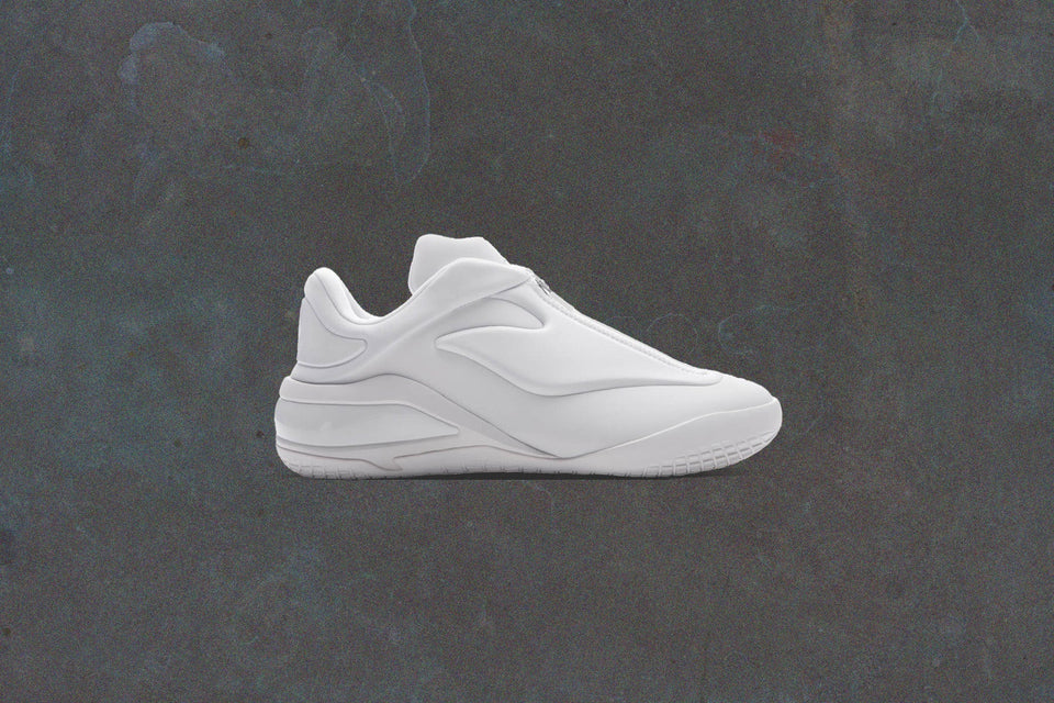 Shai 001 'Clean Slate' - White/White