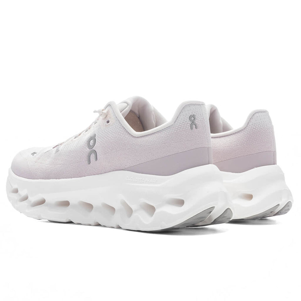 Women's Cloudtilt - Pearl/Fade
