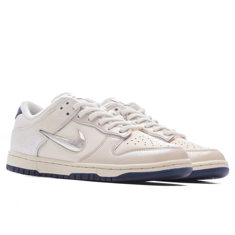 Women's Dunk Low - Soft Pearl/Multi/Midnight Navy
