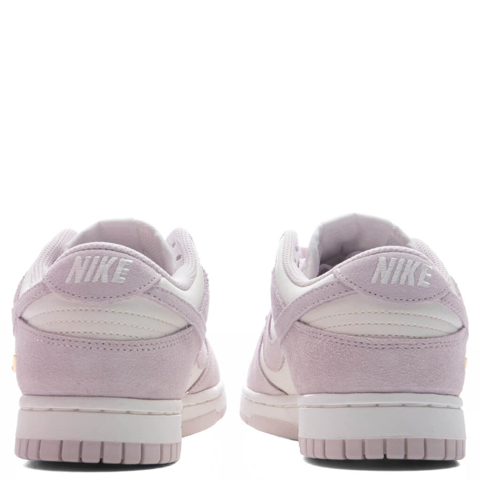 Women's Dunk Low SE - Sail/Pearl Pink/White/Metallic Gold