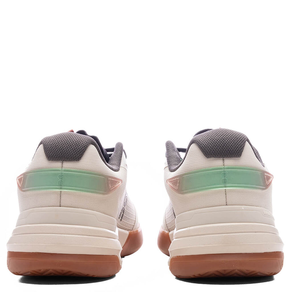 Women's The Roger Advantage Z5 - Cream/Almond