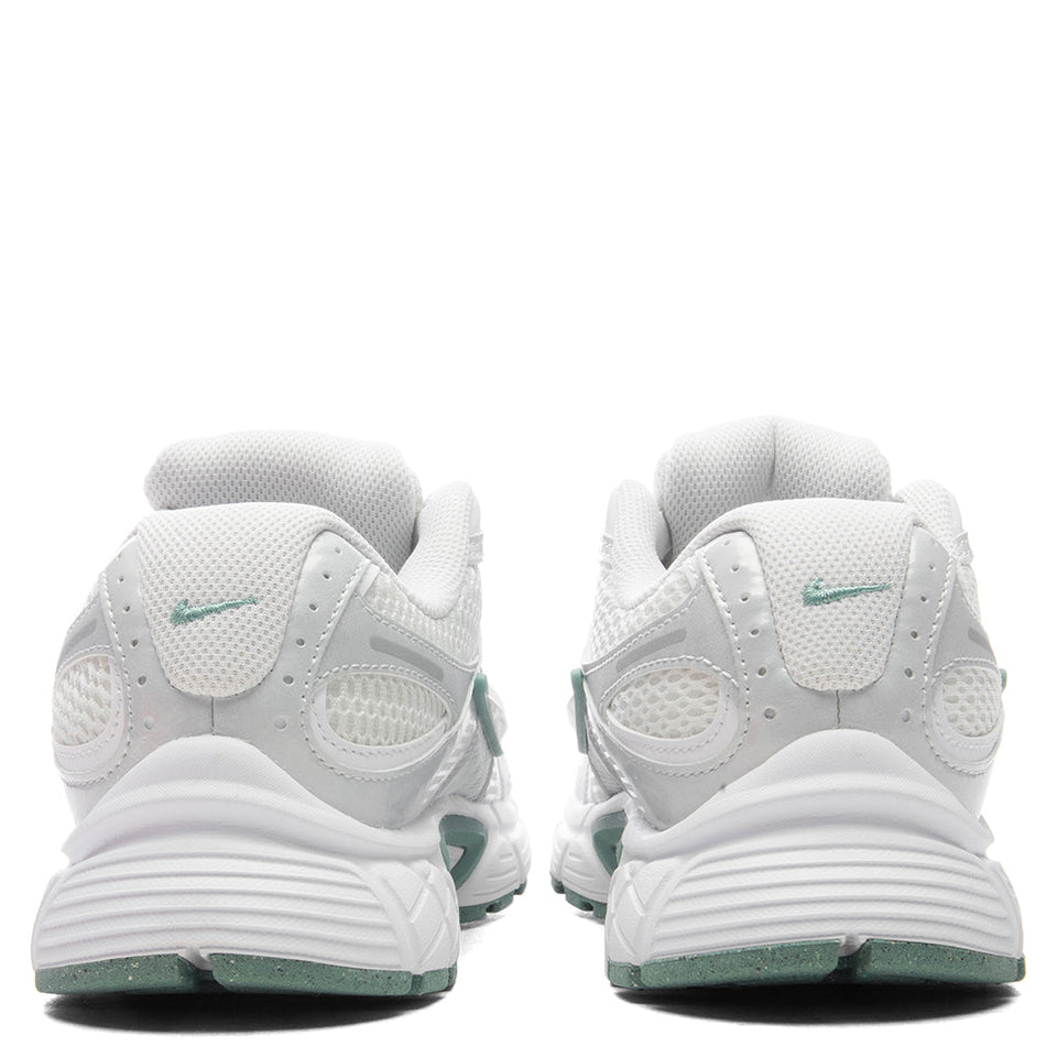 Women's V5 RNR - Summit White/White/Vast Grey/Cannon