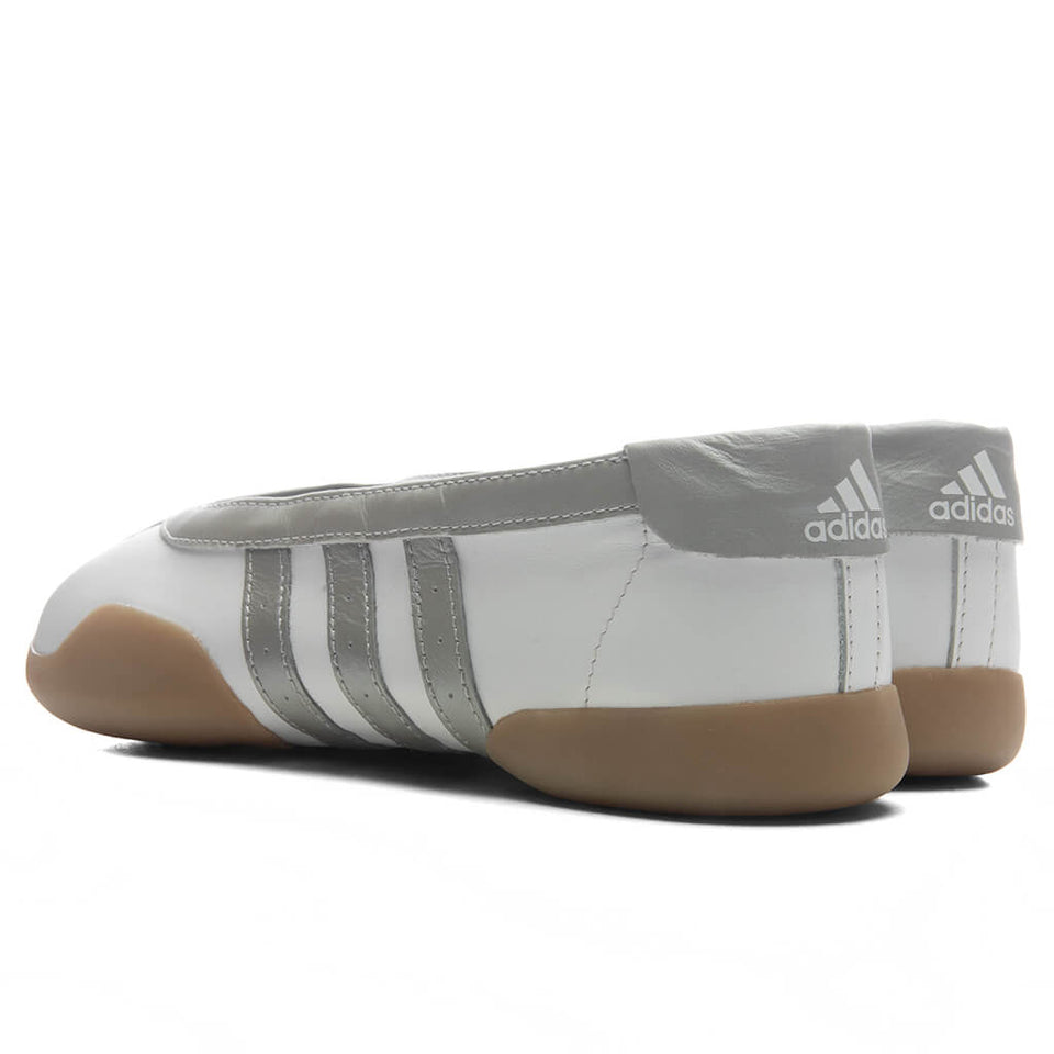 Women's Taekwondo Mei Ballet - Cloud White/Silver Metallic/Gum