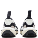 Qisan Cozy - Black/Core White/Chalk Pearl