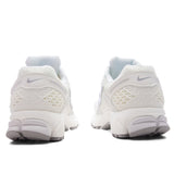 Zoom Vomero 5 - Sail/Metallic Silver/Vast Grey